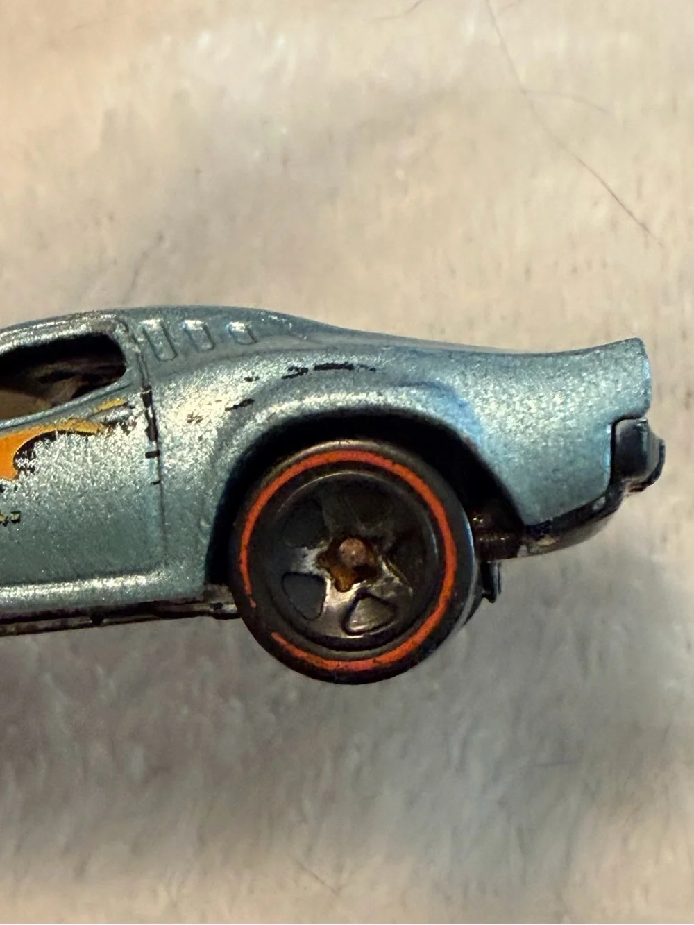 Hot Wheels 2005 Rodger Dodger Blue Flamed Redline 1:64